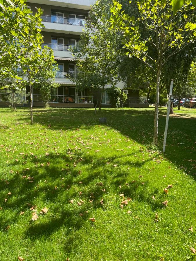The Airport Loft Apartment Otopeni Exterior photo